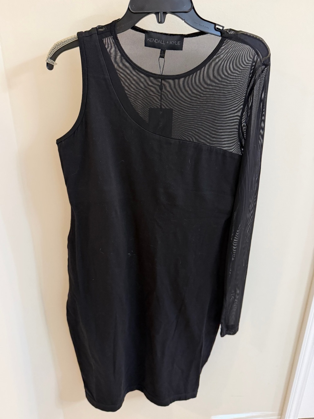 Kendall & Kylie Black Asymmetrical One-Sleeve Mesh Tank, size L